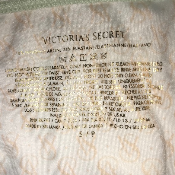 Victoria Secret Bombshell Swimsuit Top / Bottoms - Picture 4 of 7